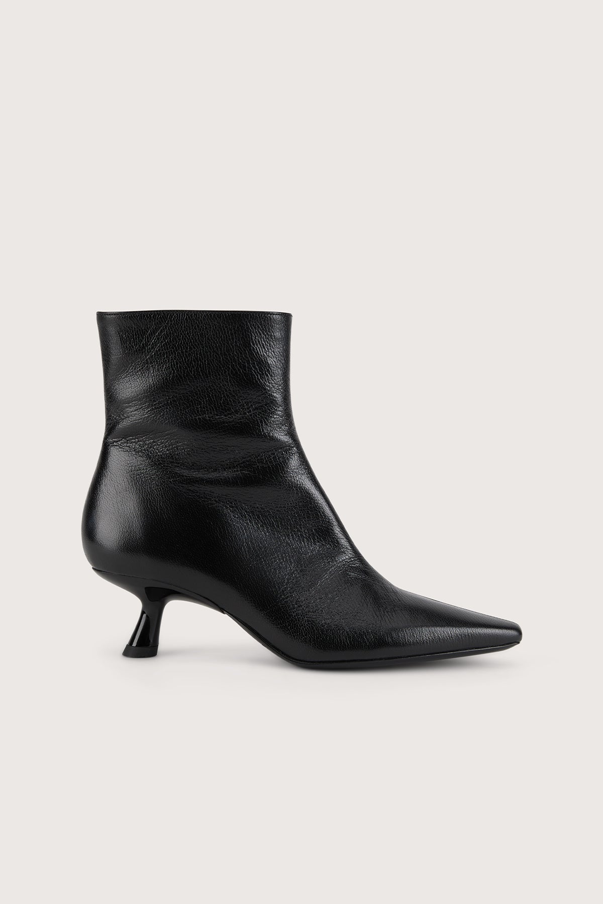 Black kitten shop ankle boots