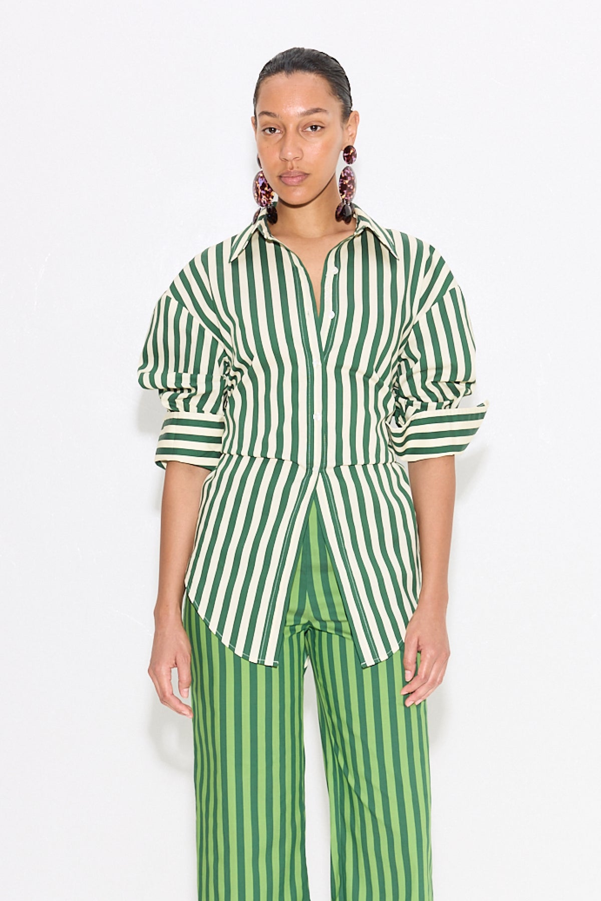 Loch Striped Poplin Button Up in Gummy Green/Ecru