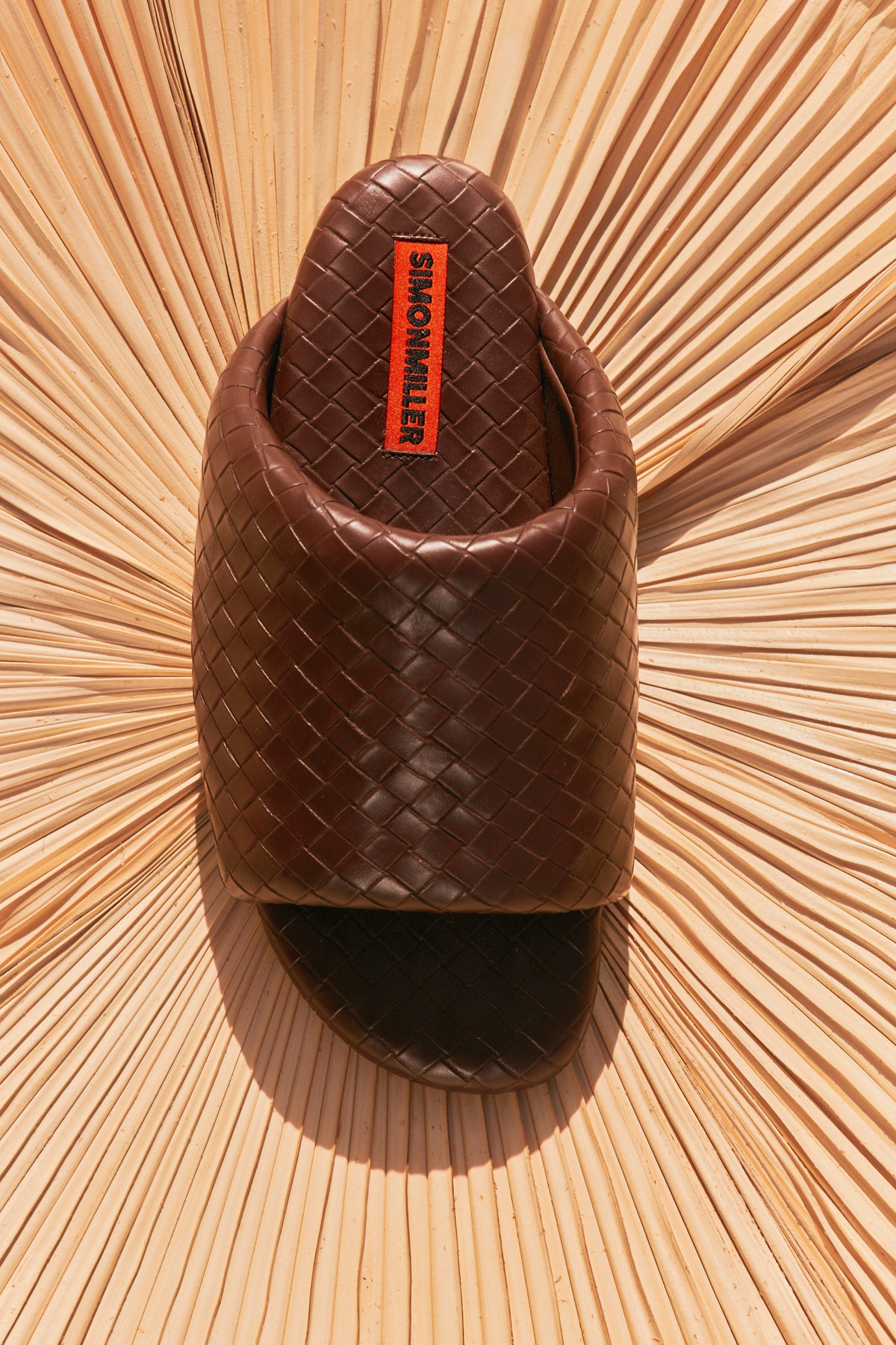 Woven Bubble Slide in Chocolate