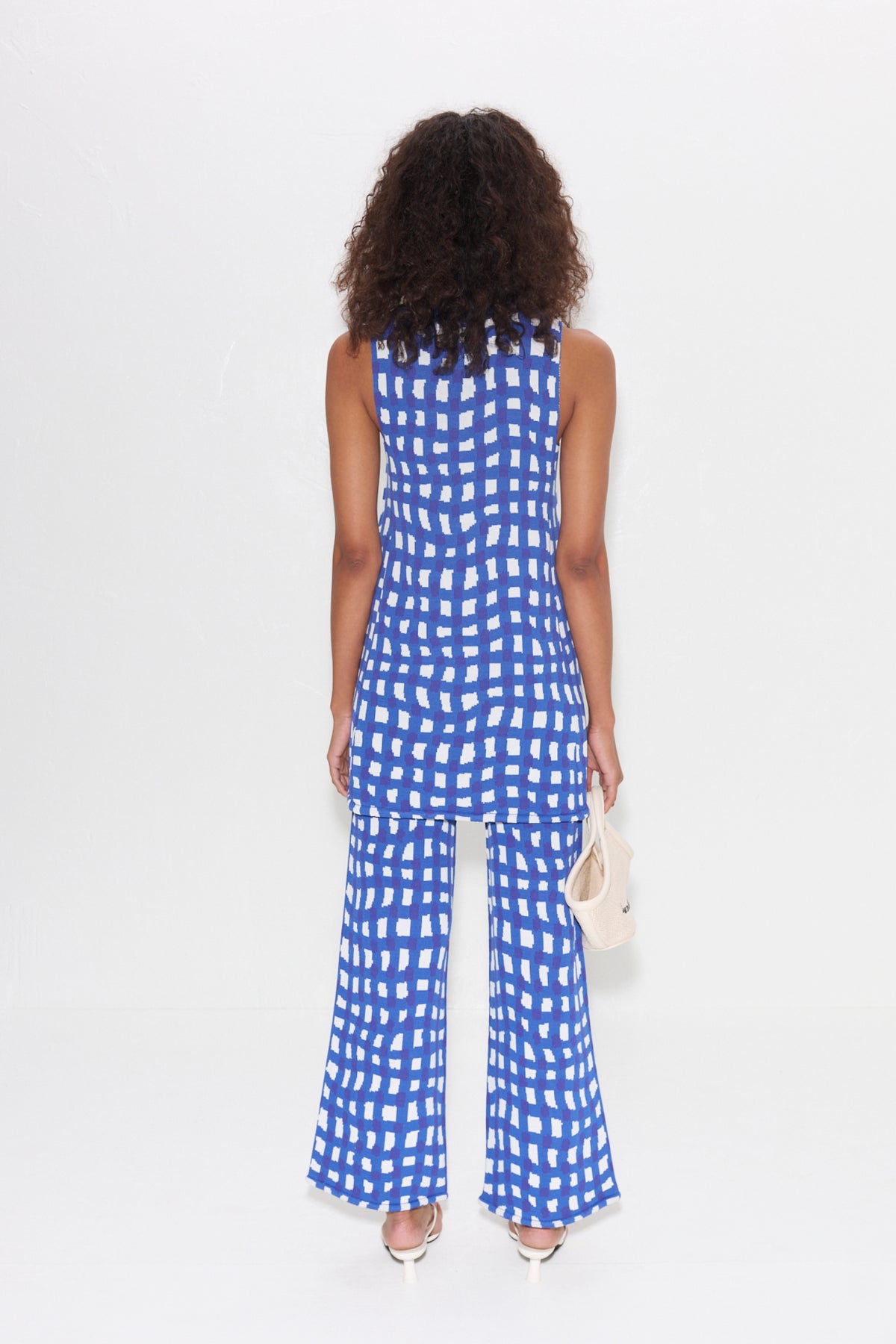 W7238-ZANAKNITMINIDRESS-KLEINBLUEWAVYGINGHAM