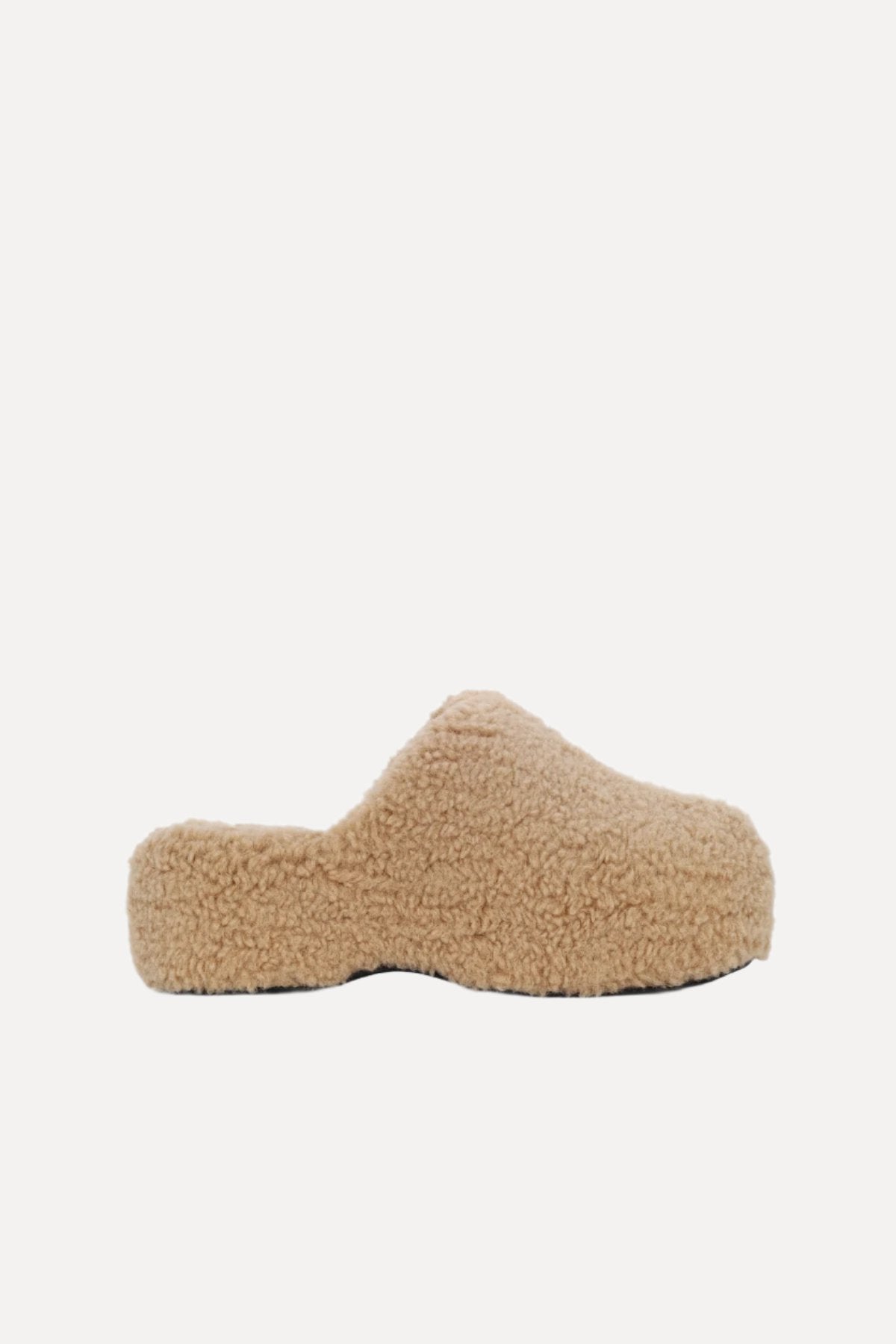 Bubble Clog in Caramel Shearling